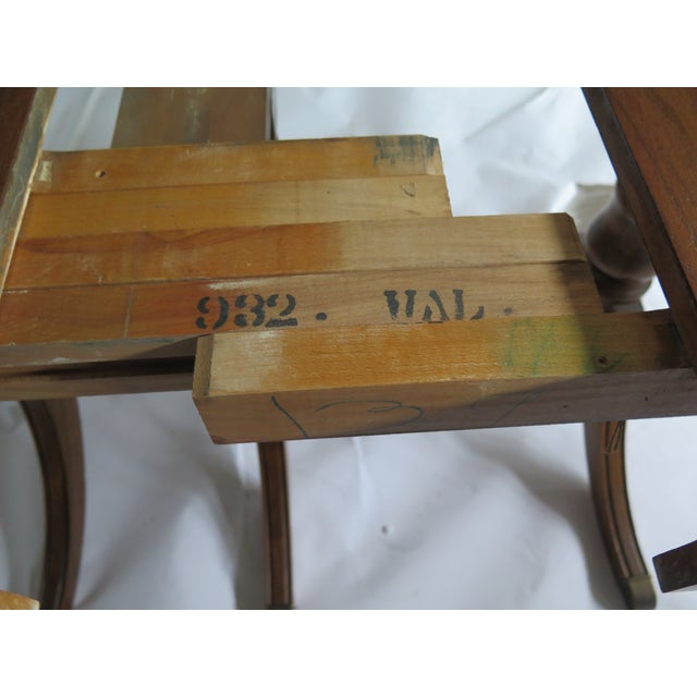 1940s Traditional Monumental 3 Leaf Duncan Phyfe Dining ...