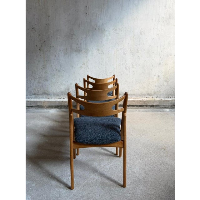 1950s CH29 Sawbuck Dining Chairs by Hans J. Wegner for Carl Hansen & Son, Denmark, 1950s, Set of 4 For Sale - Image 5 of 11