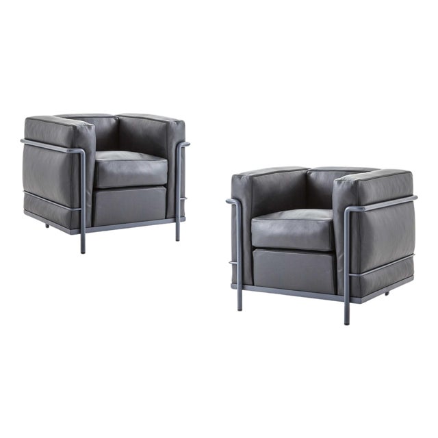 Grand Confort Chairs by Le Corbusier, Set of 2 For Sale