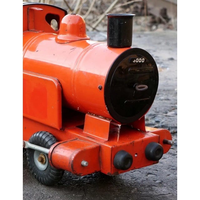 Metal Puff-Puff Toy Train, England, 1950s For Sale - Image 7 of 9