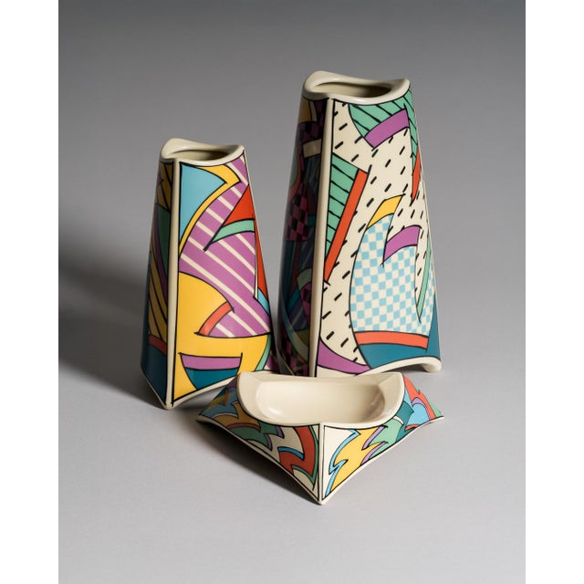 Postmodern Flash Porcelain Vase Duo and Ashtray by Dorothy Hafner for Rosenthal, 1980s, Set of 3 For Sale - Image 3 of 15