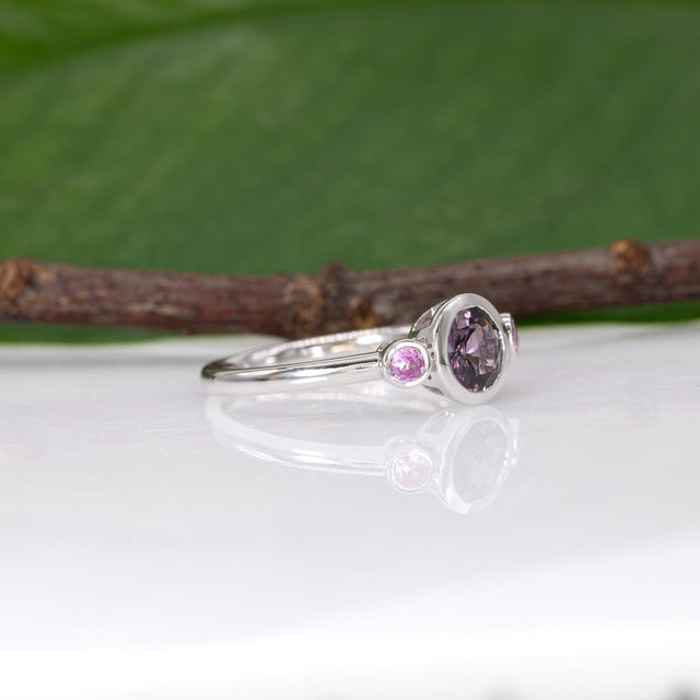 Metal Purple Spinel Ring With Purple Sapphire Accents: Solid 14k Gold, Size 6.75 For Sale - Image 7 of 9