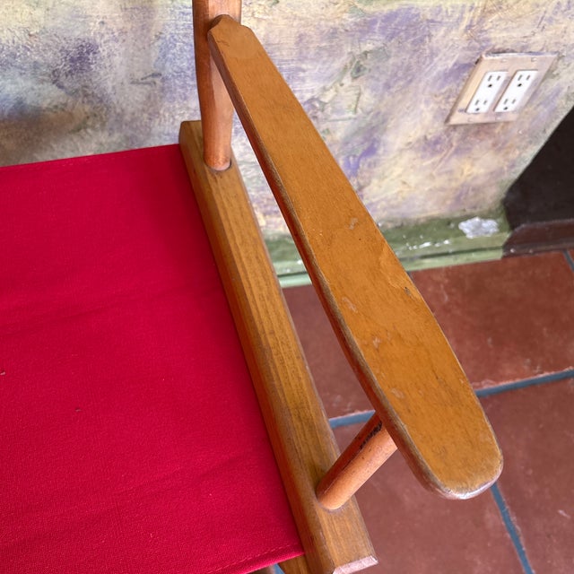 Vintage Gold Medal Walnut Directors Chairs X-Base a Pair New Covers For Sale In Chicago - Image 6 of 12