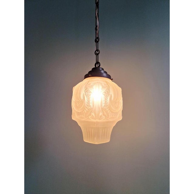 Art Deco Pendant Light in Frosted Clear Glass, 1920s-1930s For Sale - Image 17 of 18