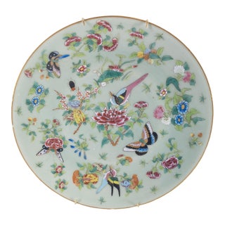 19th Century Chinese Celadon Glazed Famille Rose Medallion Decorative Wall Plate For Sale