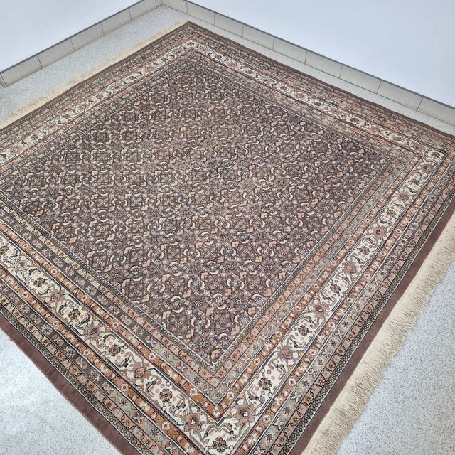 Brown Handwoven Wool Herati Rug, 1960s For Sale - Image 8 of 10