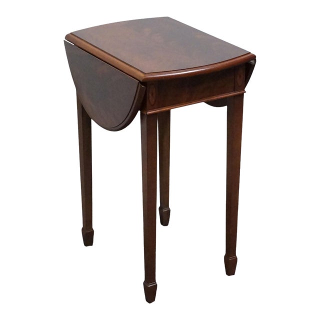 Hekman Furniture Solid Flame Mahogany Traditional Style 26" Drop Leaf Accent End Table 5-4168 For Sale