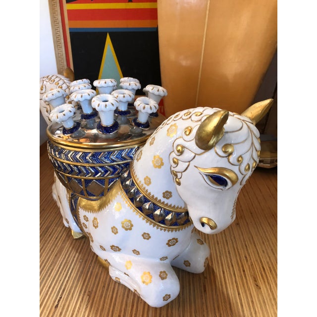 Mangani Mid 20th Century Giulia Mangani Oggetti Italian Porcelain Double Horse Tulipiere For Sale - Image 4 of 9