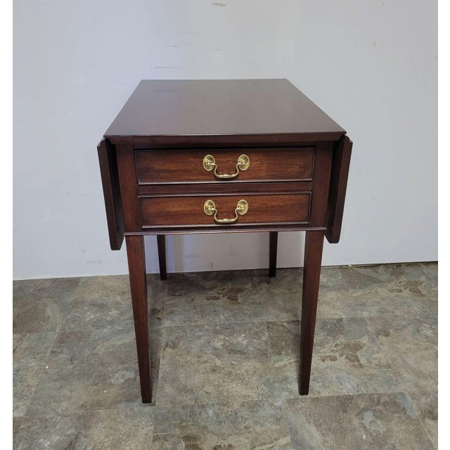 Henkel Harris Mahogany Drop-Leaf Pembroke Side Table For Sale In Raleigh - Image 6 of 10