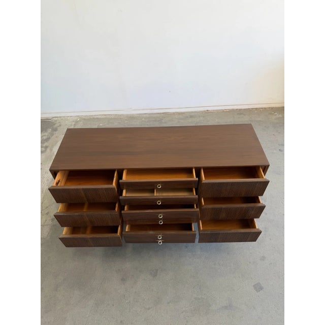 Mid 20th Century Walnut Ten Drawer Dresser by American of Martinsville For Sale - Image 13 of 14