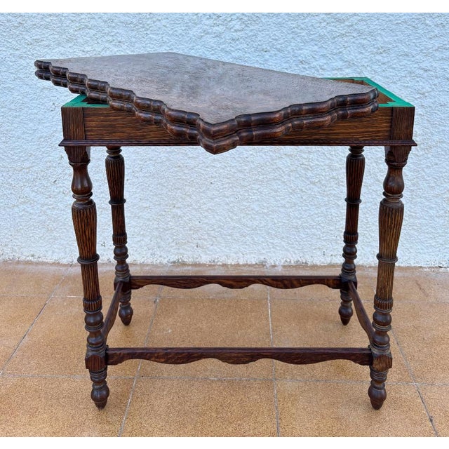 1920s Spanish Oak Game Table with Sculpted Edges and Green Felt Top, 1920s For Sale - Image 5 of 14