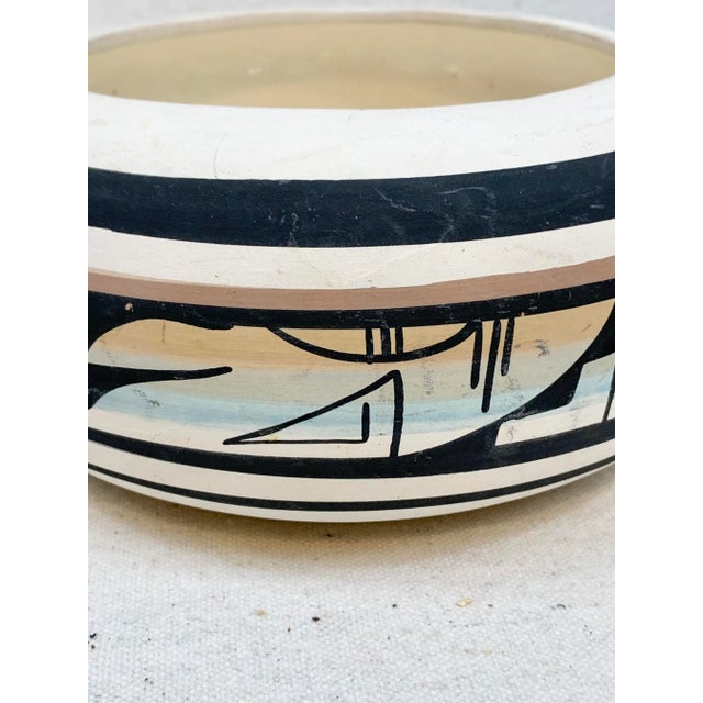 Late 20th Century Vintage Navajo Pottery Bowl For Sale - Image 5 of 12