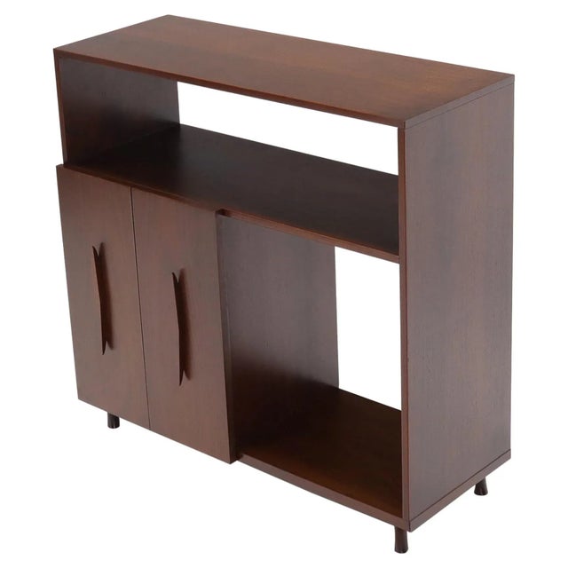 Mid 20th Century Walnut Mid-Century Modern Accordion Door Entry Hall Cabinet For Sale - Image 11 of 11