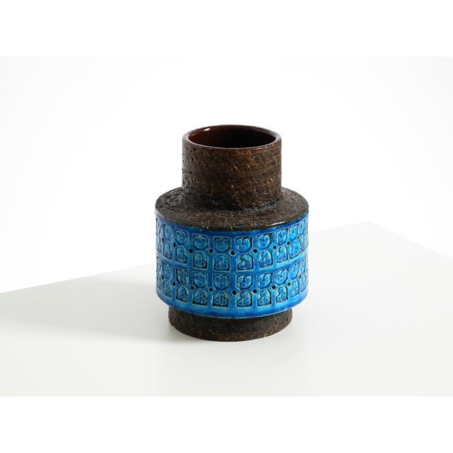 Decorative 1960s ceramic vase from the Rimini Blue collection. The design is by the renowned Italian artist and painter...