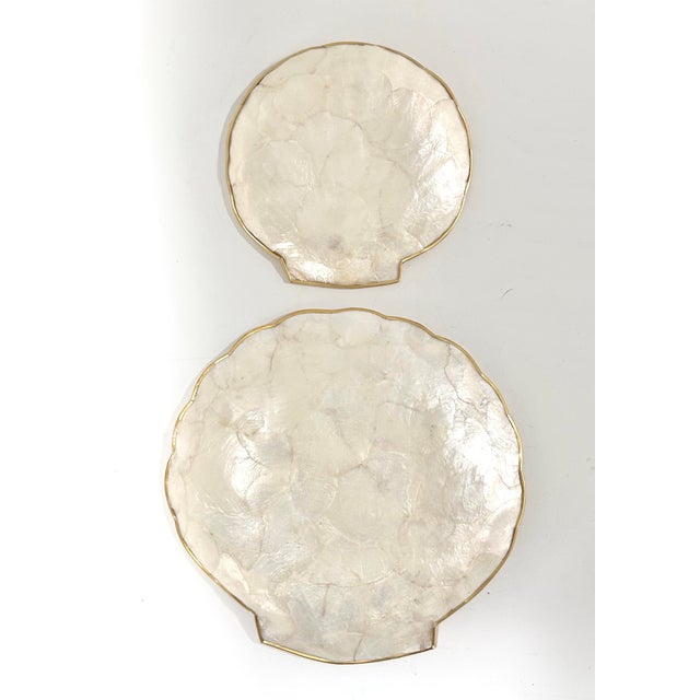Brass Vintage Capiz Shell Nesting Trays – Brass Trim Coastal Hollywood Regency Set of 3 For Sale - Image 8 of 11
