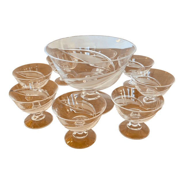 Mid-Century Crystal Punch Center Bowl and Coupe Glasses from Cristallerie de Lorraine, 1950s, Set of 9 For Sale