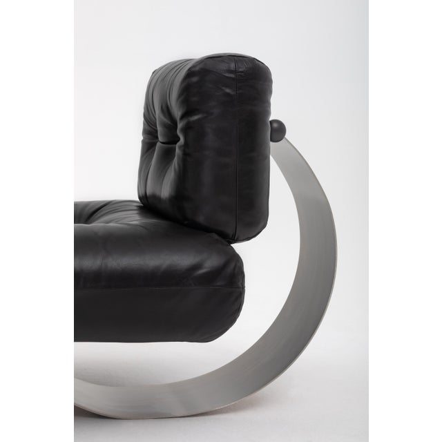 Animal Skin Oscar Niemeyer “Alta” Lounge Chair and Ottoman for Mobilier International, 1971 For Sale - Image 7 of 18
