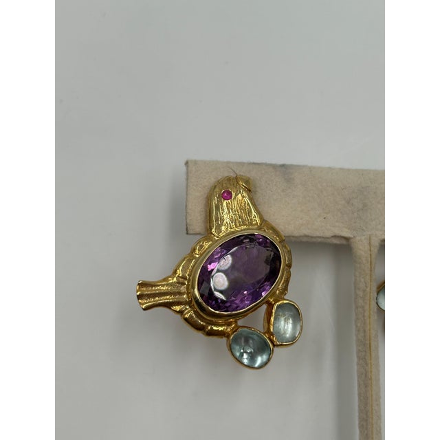 Gold-toned Silver & Real Purple Stones Bird Earrings For Sale In New York - Image 6 of 7
