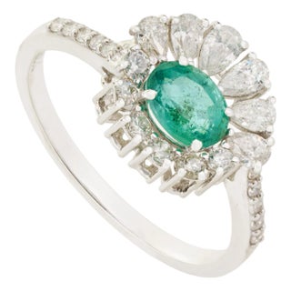 Vintage-Inspired Natural Emerald Diamond Sunburst Halo Ring in 18k Gold Size 9 For Sale