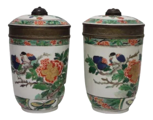 19th Century French Samson Paris Chinese Kangxi Bronze Mounted with Famille Verte Glaze Porcelain Urns - A Pair