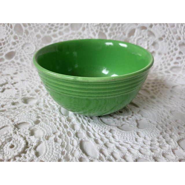 Mid-Century Modern 1950s Farmhouse Fiestaware Style Medium Green Bowl For Sale - Image 3 of 5