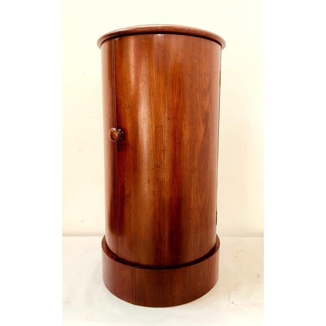 Napoleon III Mahogany and Veneer Bedside Table, 19th Century For Sale - Image 9 of 9