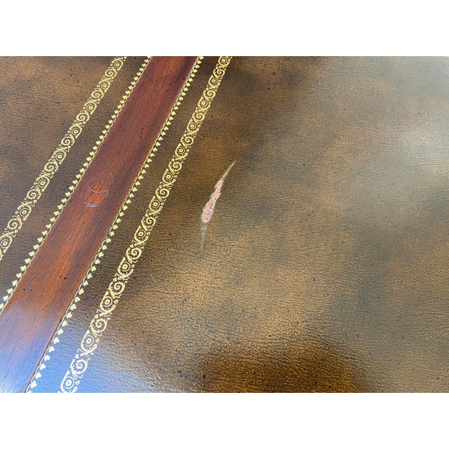 Vintage Sligh Furniture Leather Top Mid Century Modern Campaign Executive Desk For Sale - Image 11 of 17