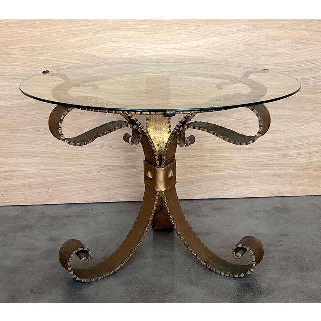 Hollywood Regency Mid 20th Century Hollywood Regency Gilt French Iron Cocktail Table For Sale - Image 3 of 18