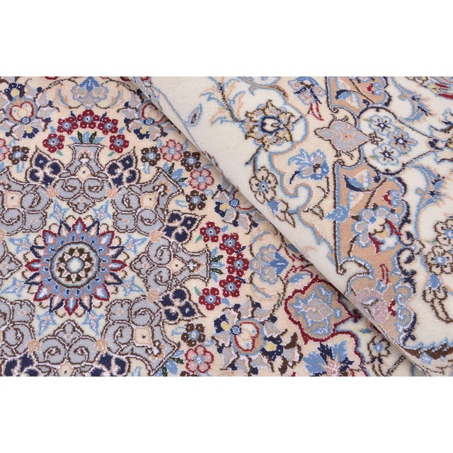 Middle Eastern Nain Rug in Floral Pattern For Sale - Image 5 of 7