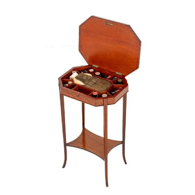 Hollywood Regency Regency Revival Side Sewing Table in Mahogany, 1880s For Sale - Image 3 of 10