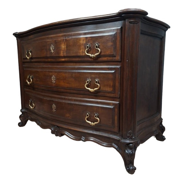 Mid-20th Century Louis XV Curved Chest of Drawers in Walnut For Sale