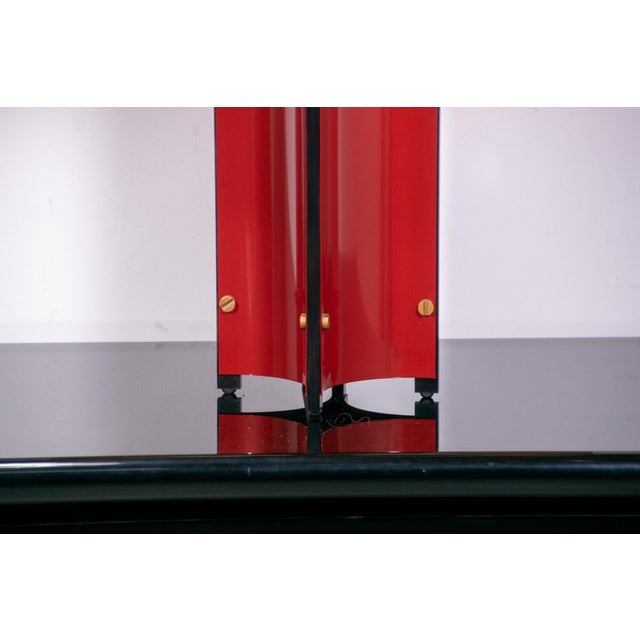 Sculptural Red Metal Table Lamp with D-Lamp Shade, 1980s For Sale - Image 6 of 9