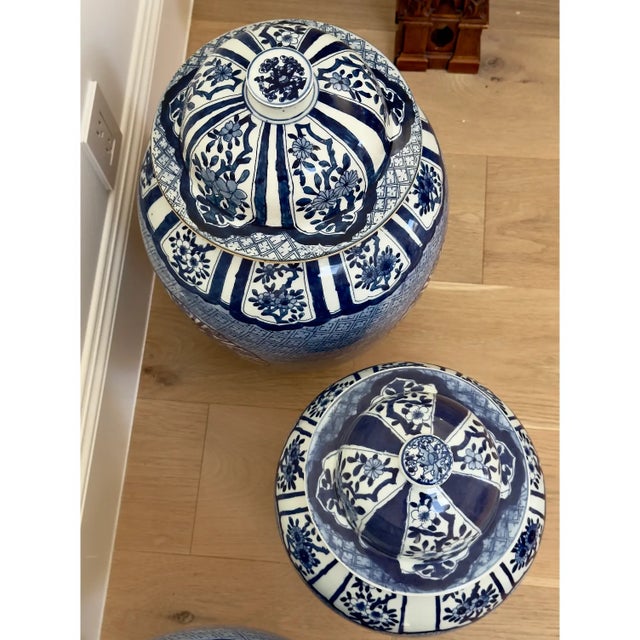 2010s Set of 3 Large Blue & White Jars From Barclay Butera For Sale - Image 5 of 7