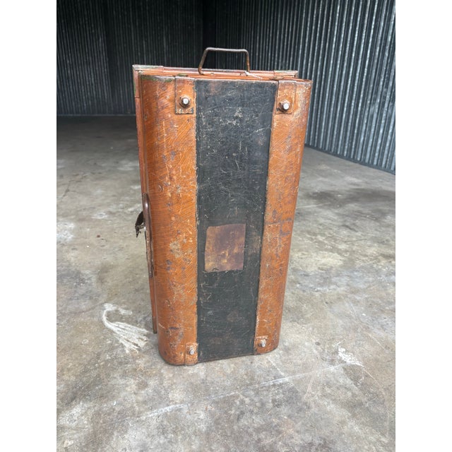 1900 - 1909 Antique British Colonial Faux Bois Steel Cabin Trunk, England 1900s For Sale - Image 5 of 7