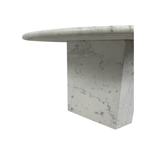 Early 20th Century White Carrara Marble Round Table with 3-Sided Polygon Base For Sale - Image 4 of 5