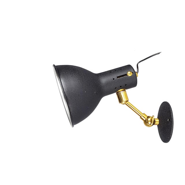 Mid-Century Modern Mid-Century Modern Adjustable Wall Lamps in Black Painted Aluminum and Brass, 1950s, Set of 2 For Sale - Image 3 of 15