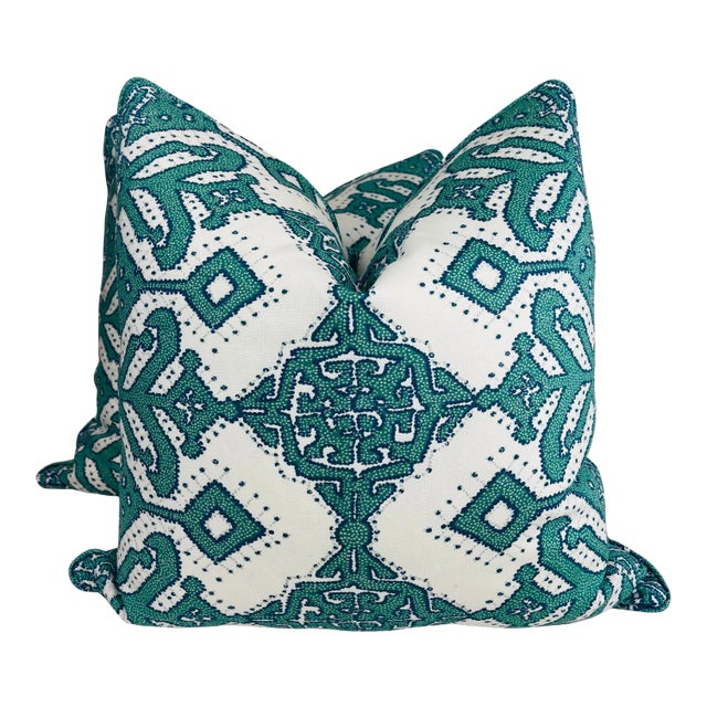 Duralee “Pombal” in Emerald 22” Pillows- a Pair For Sale