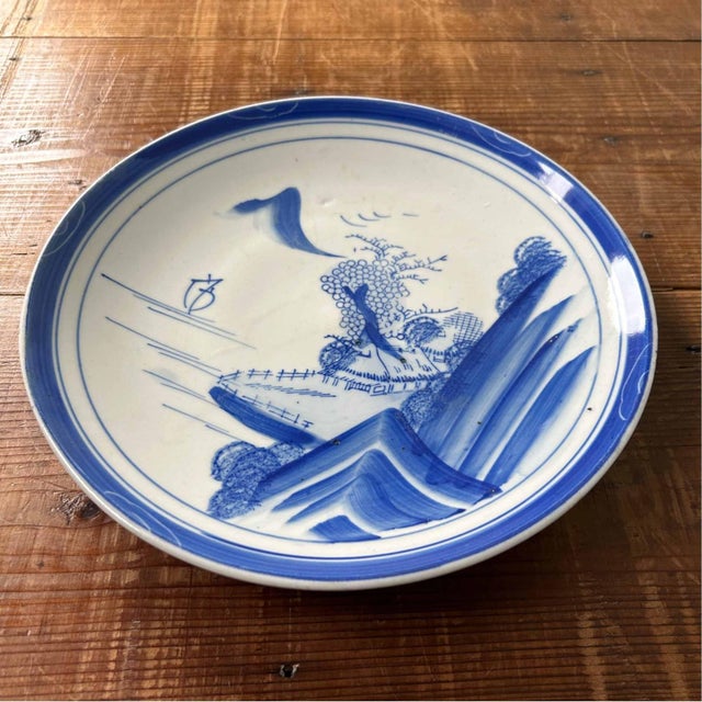 Japanese Hand-Painted Porcelain Plate, Arita, Japan For Sale - Image 4 of 15