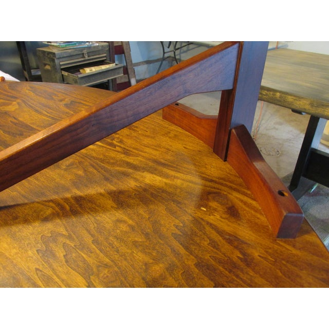 Mid Century Round Three Legged Dining Table in Walnut by Jens Risom For Sale - Image 9 of 10