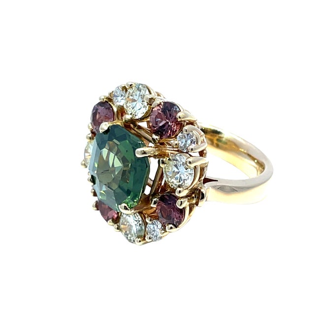 Modern GIA-Certified Tourmaline, Diamond & Garnet Ring in 18k Yellow Gold, Size 7 For Sale - Image 3 of 4