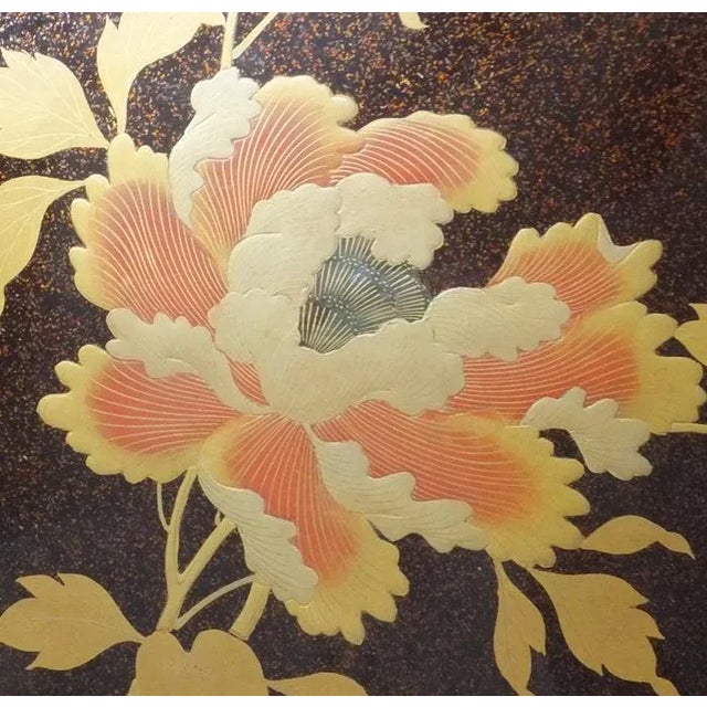 19th Century Japanese Lacquered Maki-E Nashiji Tea Tray For Sale - Image 9 of 10