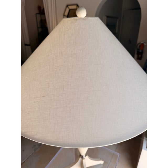 Contemporary Currey & Co. Nickel Whitewash Table Lamp With Pyramid Shade For Sale - Image 3 of 4