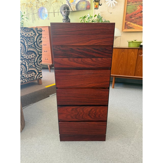 Mid-Century Modern Arne Wahl Iverson Danish Rosewood 8 Drawer Narrow Dresser/Chest C1970s For Sale - Image 3 of 12