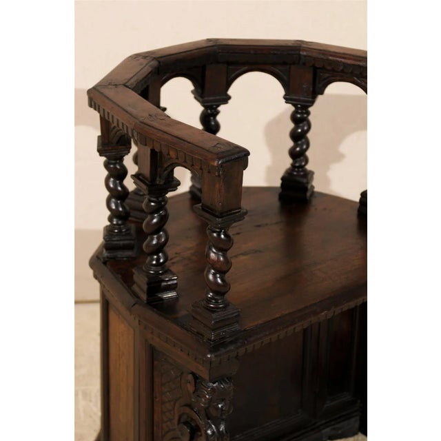 18th Century Italian Wooden Carved Round about Chair For Sale - Image 4 of 11
