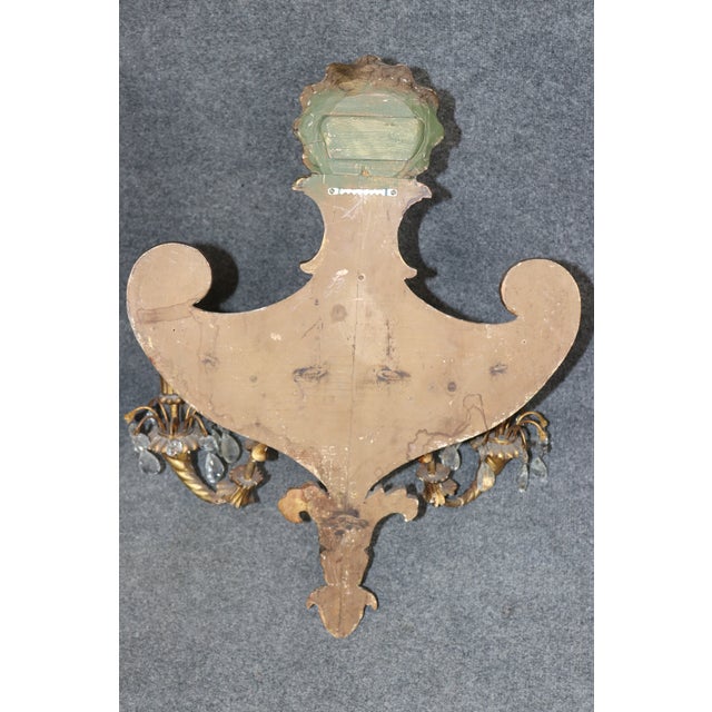 Pair of Antique English Turn of the Century Carved Gilt Wood Sconces For Sale - Image 4 of 4
