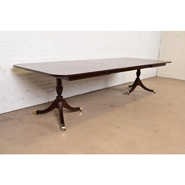 Kindel Furniture Kindel Furniture Georgian Banded Mahogany Double Pedestal Extension Dining Table, Newly Refinished For Sale - Image 4 of 14