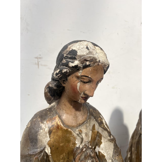Adoring Angels, 1700s, Polychrome and Gilded Carved Wood, Set of 2 For Sale - Image 5 of 18