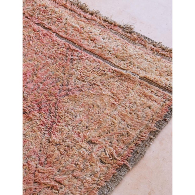 1980s Soft Blush Pink Moroccan Wool Rug - 11.4 X 6.6 Ft For Sale - Image 5 of 9