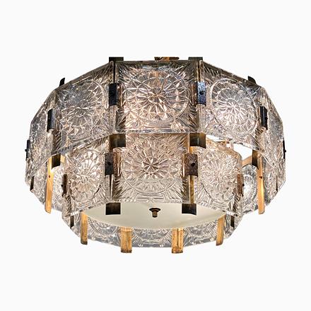 Mid-Century Glass and Brass Chandelier by Jaroslav Bejvl for Kamenicky Senov, 1970s For Sale - Image 10 of 10