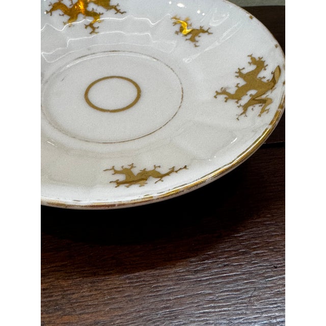 Early 19th Century Old Paris Porcelain Cup and Saucer For Sale - Image 4 of 15